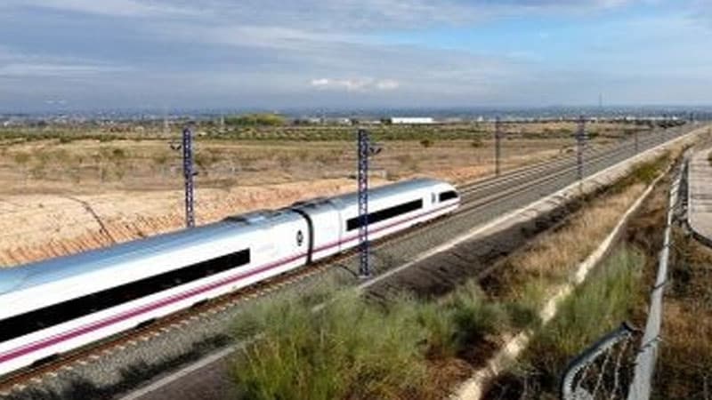 Bu ölkə ilə dəmir yol daşımaları bərpa edildi