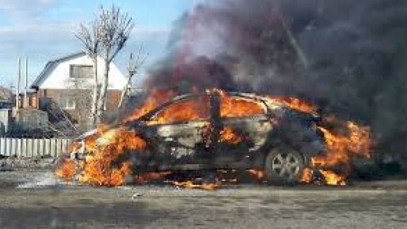 “Volkswagen“ yanıb kül oldu