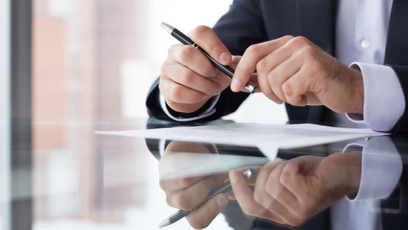 MMC direktoru işdən çıxarıldı