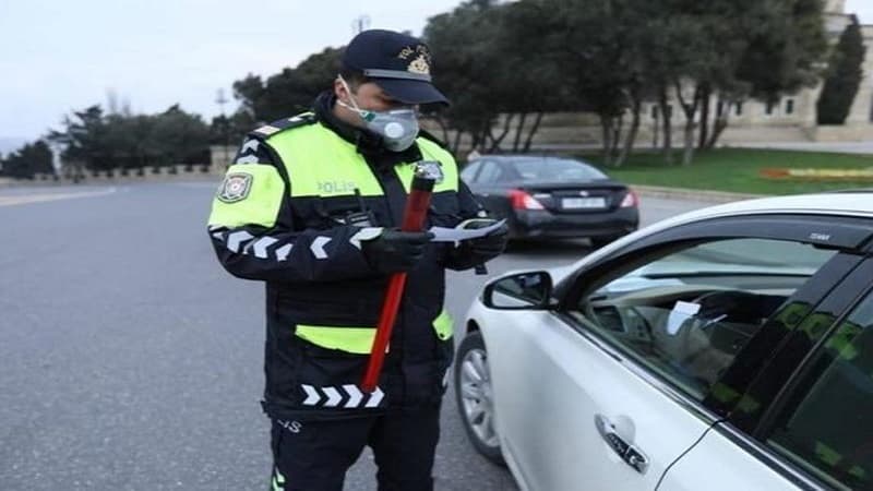 Şəxsi avtomobildə maskadan istifadə etməklə bağlı rəsmi açıqlama