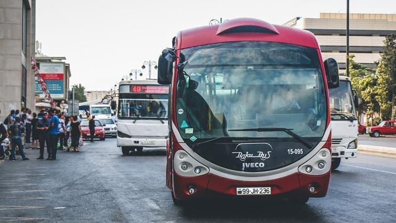 BNA avtobuslarda kondisionerlərin işə salınması üçün TƏBİB-lə müzakirə aparır