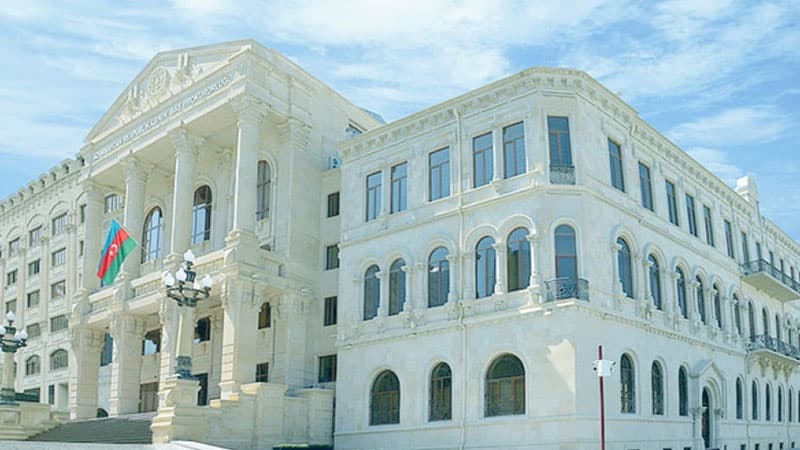 Baş Prokurorluğun sabiq əməkdaşı barəsində cinayət işi başlanıldı