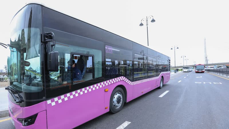 Avtobuslarda sərinləndirmə sistemləri işə salınır