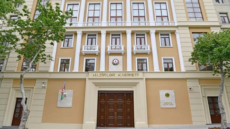 Nazirlər Kabineti həftəsonu qadağası qərarında dəyişiklik etdi