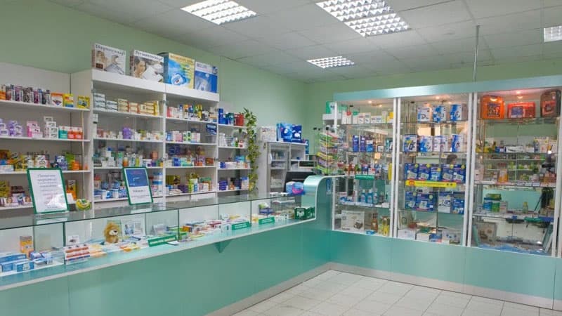Sərt karantin günlərində fəaliyyət göstərəcək apteklər (SİYAHI)