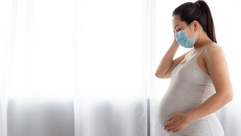 Azərbaycanda koronavirusa yoluxan həkim uşaq dünyaya gətirdi