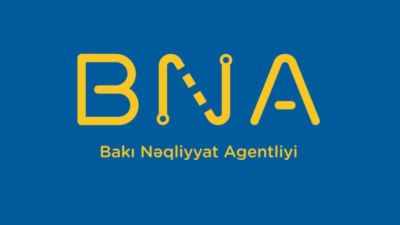 BNA tibb işçilərinə gül və təbrik açıqcaları paylayıb (VİDEO)