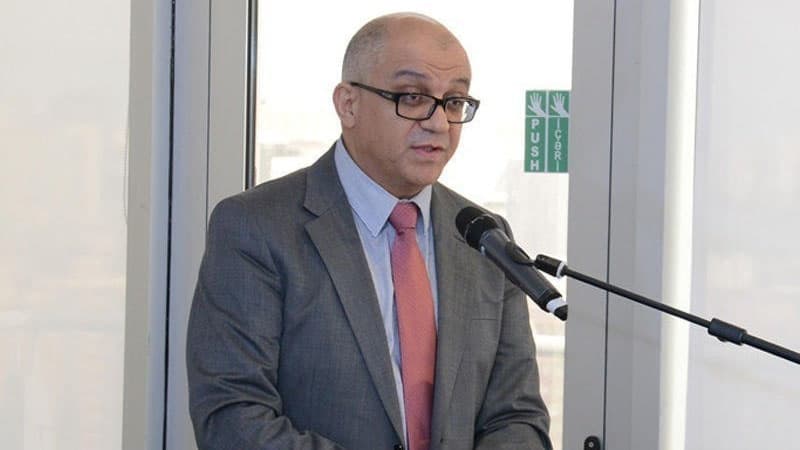 Koronavirusa yoluxan deputat xəstəxanaya yerləşdirildi