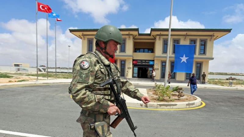 Somalidə Türkiyə hərbi bazasına bombalı hücum oldu