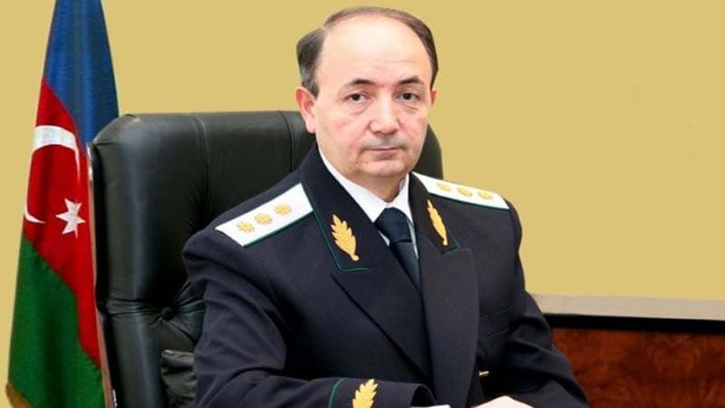 Nazir məhkəmə sədrinə töhmət verdi