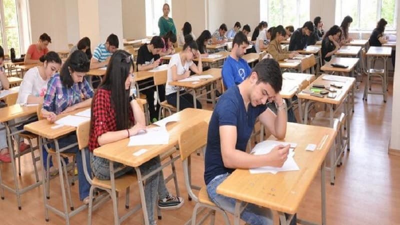 Bu gün növbəti buraxılış imtahanları keçiriləcək