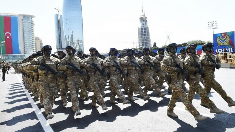 Pakistanlı general: "Ordu Azərbaycanın inkişafında heyrətamiz səylər göstərir"