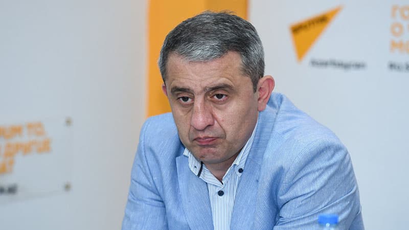 Şair Səlim Babullaoğlu koronavirusdan sağaldı