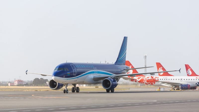 AZAL Bakı-İstanbul-Bakı aviabiletləri ilə bağlı sərnişinlərə müraciət etdi
