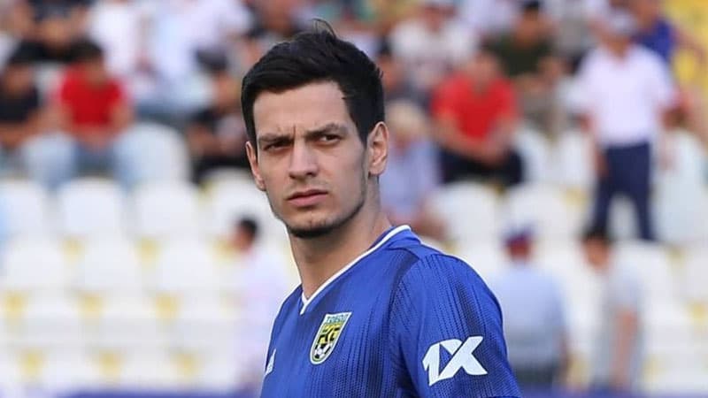 "Qarabağ" millimizin oyunçusunu transfer etdi (FOTO)