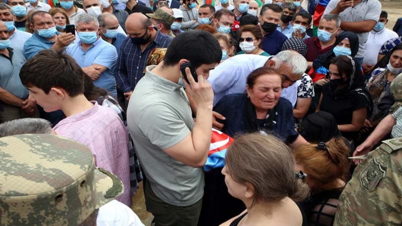 İlham Əliyev: "Elvinə dedim ki, atasına oxşamalıdır" 