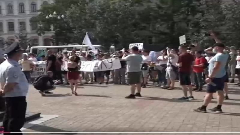 Xabarovskda bir həftə əvvəl başlayan nəhəng etiraz aksiyaları davam edir