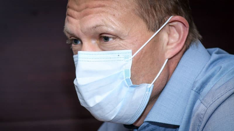 Rusiyalı həkim: "Azərbaycan COVİD-19 infeksiyasının payız sıçrayışına hazır olmalıdır"
