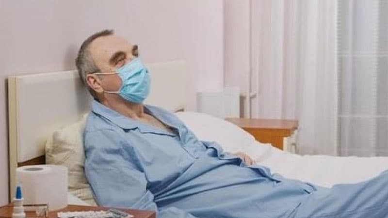 Azərbaycanlı həkimdən sensasion açıqlama: "Evlərdə on minlərlə koronavirus xəstəsi var..."
