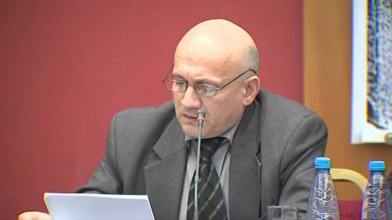 Tarixçi alimdən millət vəkilinə tarix dərsi: "Səfəviləri nə əsasla İran dövləti adlandırırsınız?"