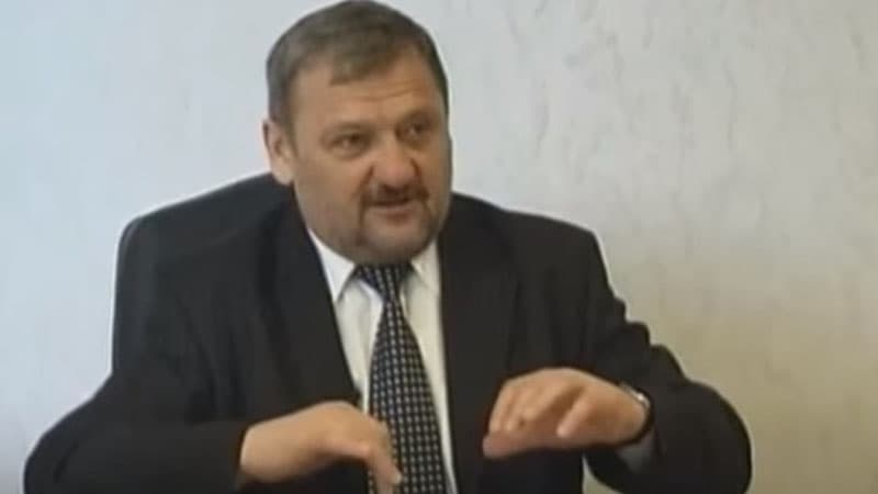 Kadırov adına 10 milyonluq brilyant orden və medallar sifariş edildi