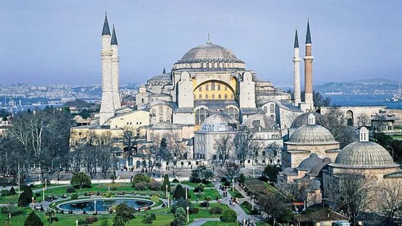 Aya Sofyaya imam və müəzzin təyinatı olub