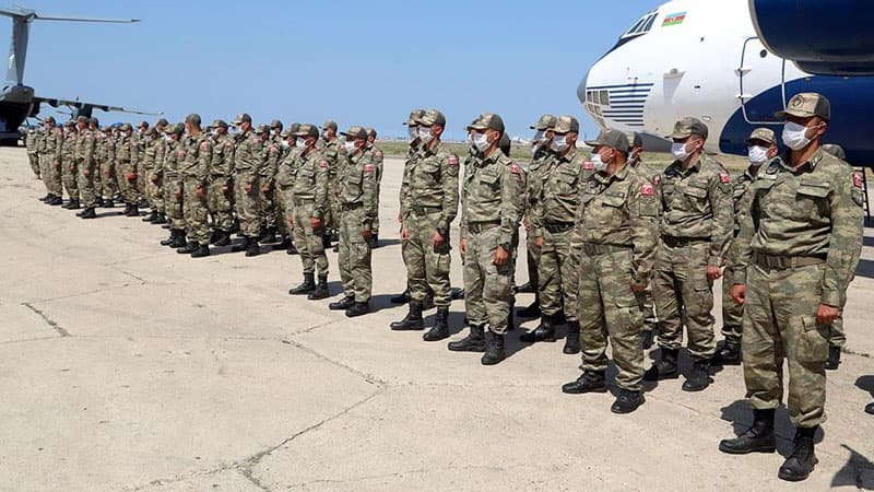 Türkiyə Silahlı Qüvvələrinin şəxsi heyətinin təntənəli qarşılanma mərasimi keçirildi (FOTO/VİDEO)