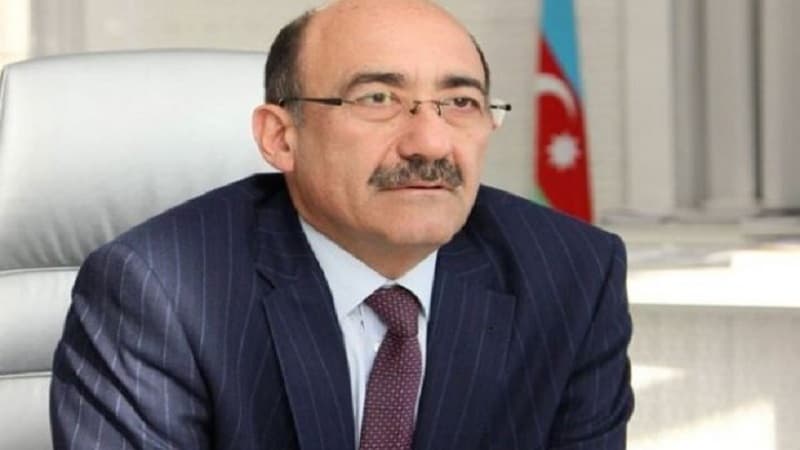 Əbülfəs Qarayev: "Evimdəyəm və danışmaq istəmirəm"