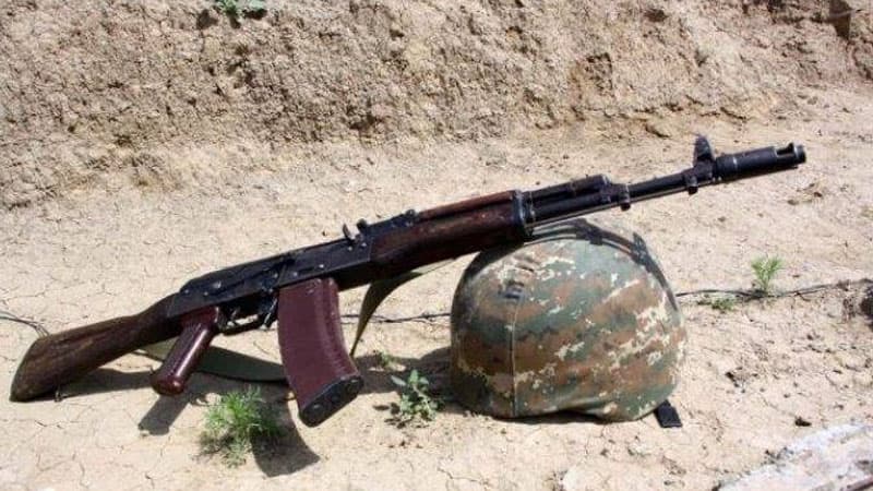 Azərbaycan düşmənlə sərhəddə, düşmənə xidmət edənlə daxildə döyüşür