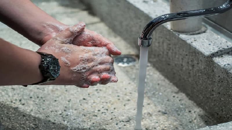 Koronavirus suda nə vaxt ölür? - Tədqiqatlar dəqiqləşdirdi