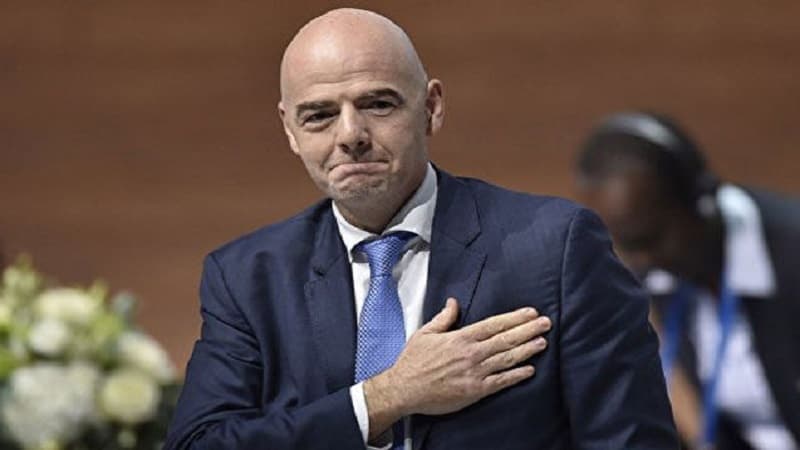 FİFA prezidenti istintaq müddətində vəzifəsində qalacaq