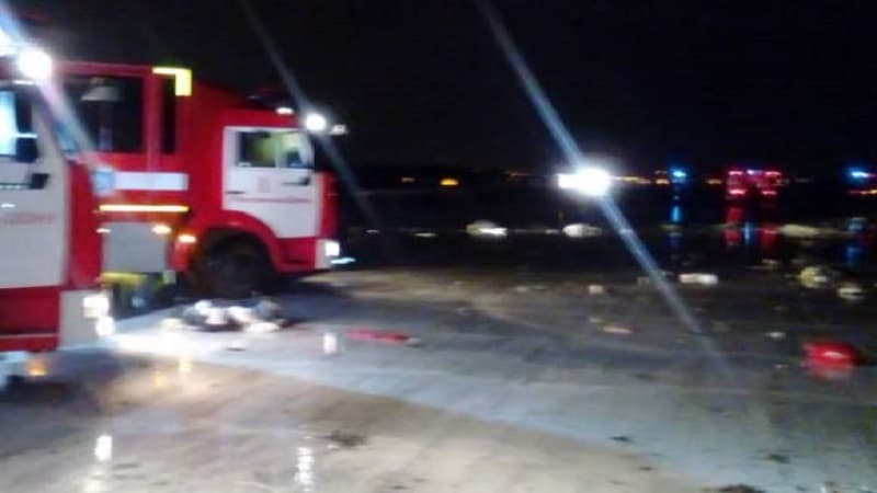 Dərəyə düşüb iki bölünən təyyarə qəzasının şok detalları məlum oldu