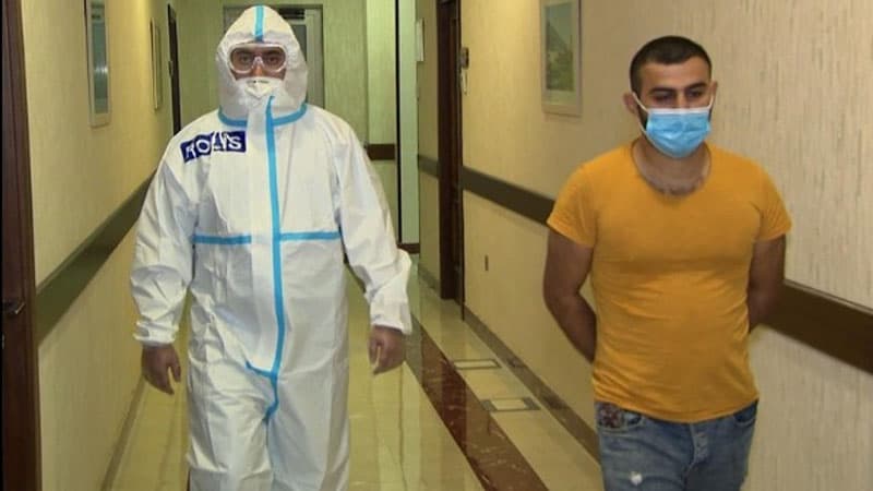 Qaydaları pozan koronavirus xəstələri tutulandan sonra harada saxlanılır? (AÇIQLAMA)