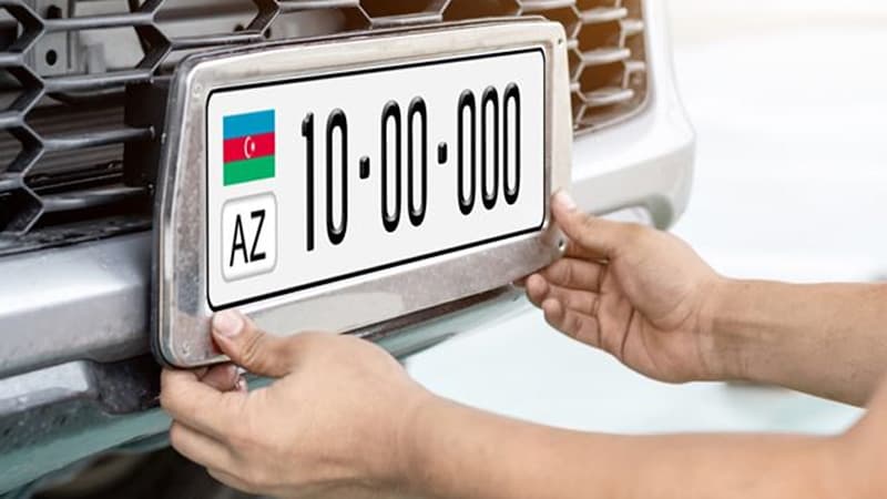 Azərbaycanda avtomobil qiymətinə satılan nömrələr (AÇIQLAMA)
