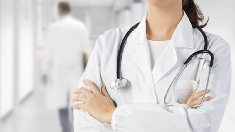 Gənc həkimlərin yarıdan çoxu imtahandan kəsildi