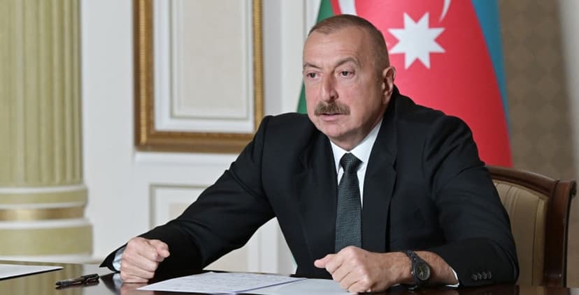 İlham Əliyev: "Əgər həmin vaxt rektor o olsaydı, mənim getməyimə yol verməzdi" 