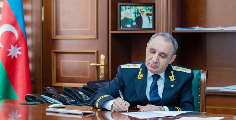 Kamran Əliyev prokuror köməkçisini işdən çıxardı - Nöqsanlara görə