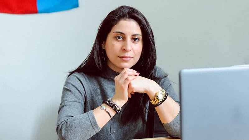 “Erməni gənclər xaricə qaçmaq məcburiyyətində qalıblar”