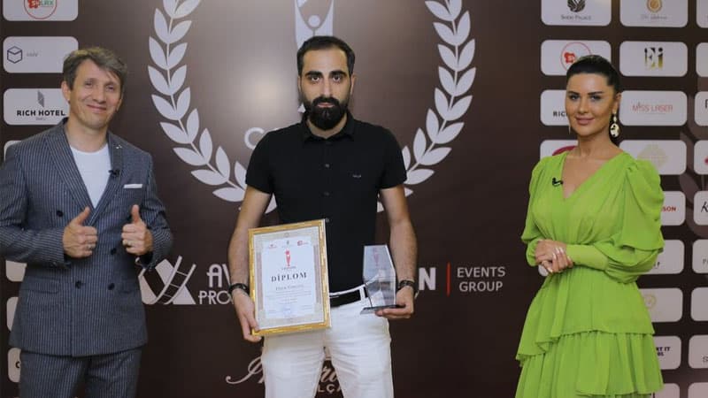 Elşən Gəncəvi "CASPIAN AWARDS" 2020 Mükafatına layiq görüldü