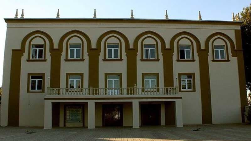 Azərbaycanın Əməkdar artisti xadimə işi axtarır (FOTO)