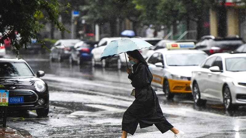 100 mindən çox insan təxliyə edilir