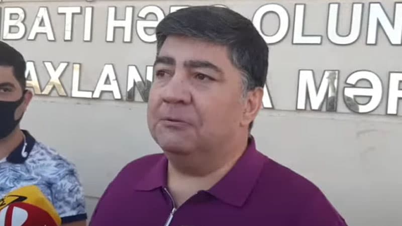 Ramiz Mehdiyevin kürəkəni ağlayıb üzr istədi (VİDEO)