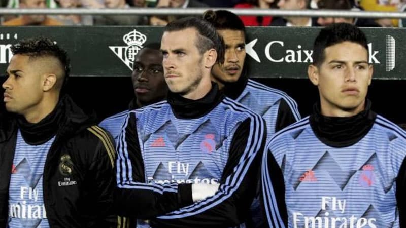"Real" 5 futbolçusunu 100 milyon avroya satır