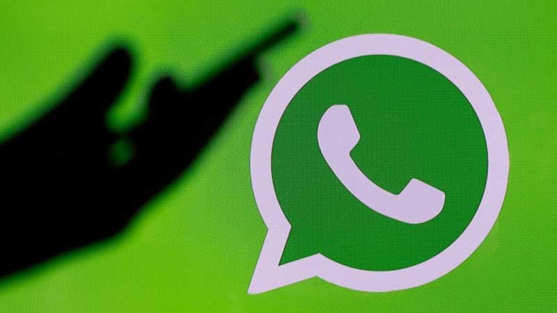 "WhatsApp" istifadəçilərini "mətn bombaları" təhdid edir