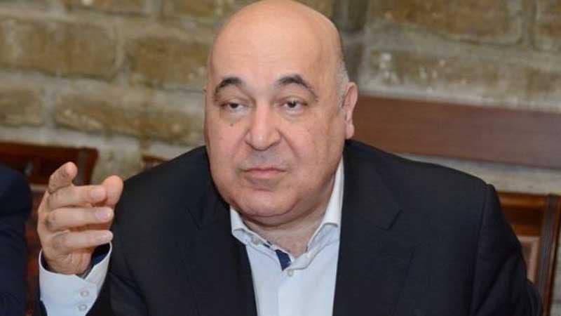 Xalq yazıçısından rus məktəblərinin bağlanmasını istəyənlərə sərt sözlər