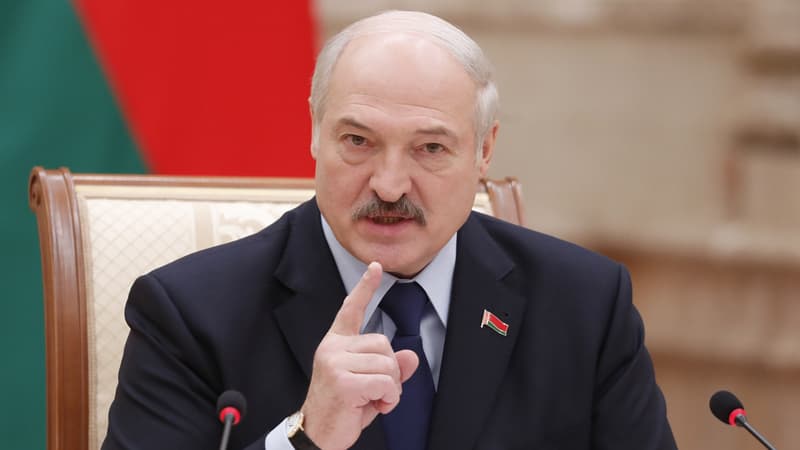 Lukaşenko "kişi kimi" söz verdi: “Hakimiyyətdən əl çəkməyəcəyəm”