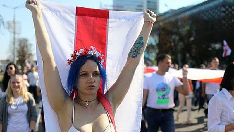 Sergey Davidis: "Belarusun hipotetik zəbti Putin üçün yaxşı olmayacaq"