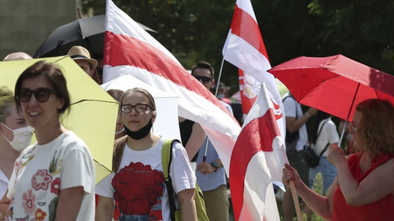Belarus qadınları bu gün meydanlara çıxacaq: “Rəfiqə rəfiqə üçün"
