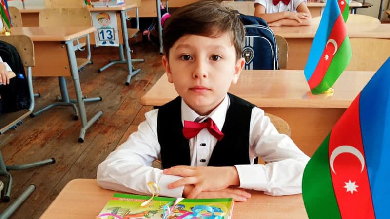 Azərbaycanın ilk tədris günündən FOTOLAR
