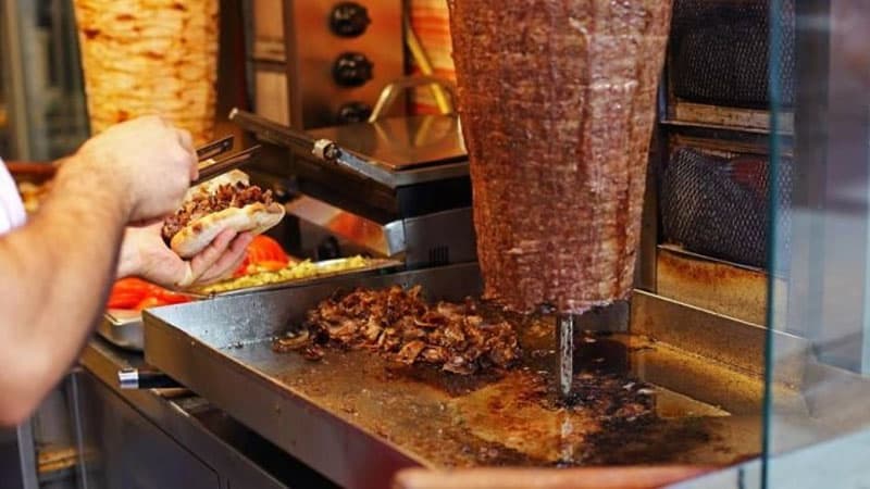 “1 manatlıq” dönərxanlar bazardan çıxarılır (RƏSMİ)